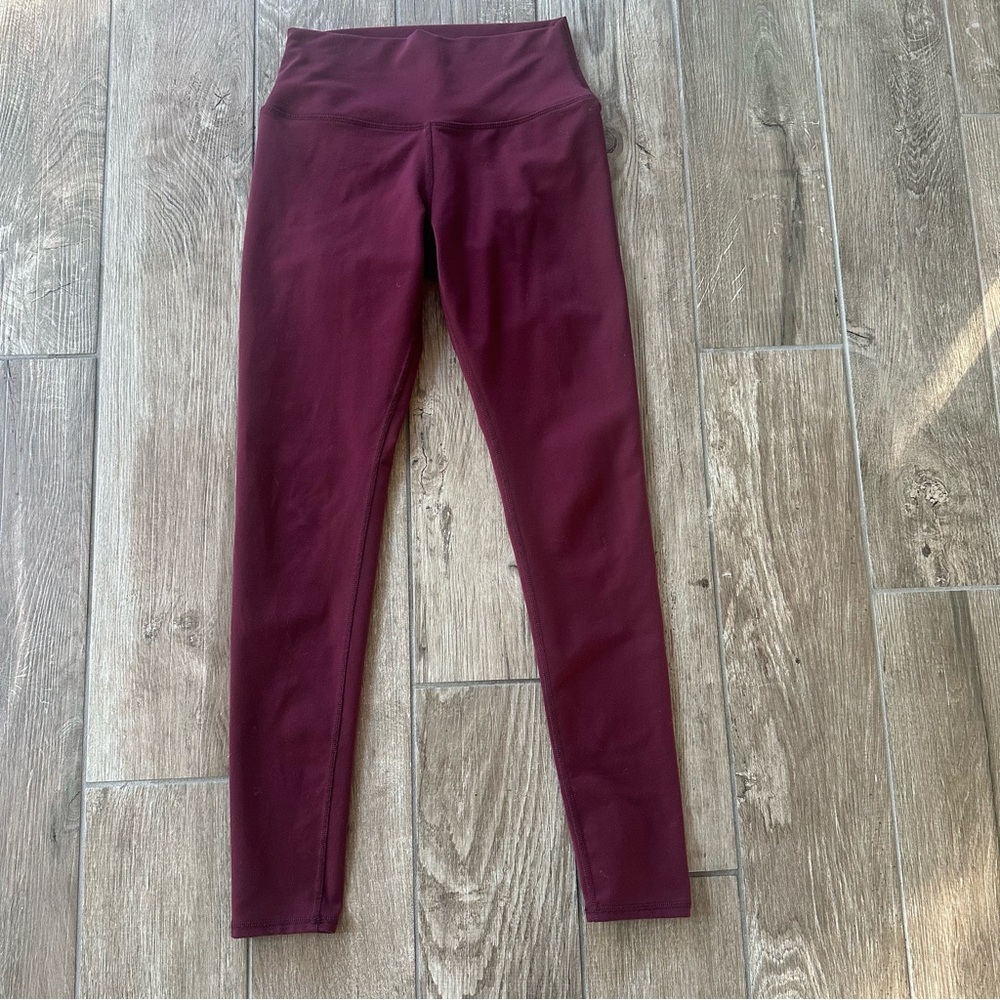 Alo Yoga High-Waist Burgundy Leggings size medium
